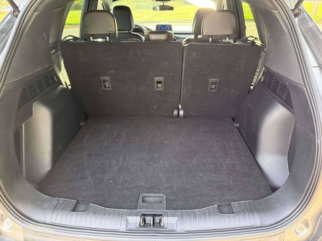 Used 2025 Ford Escape ST-Line FWD image 11
