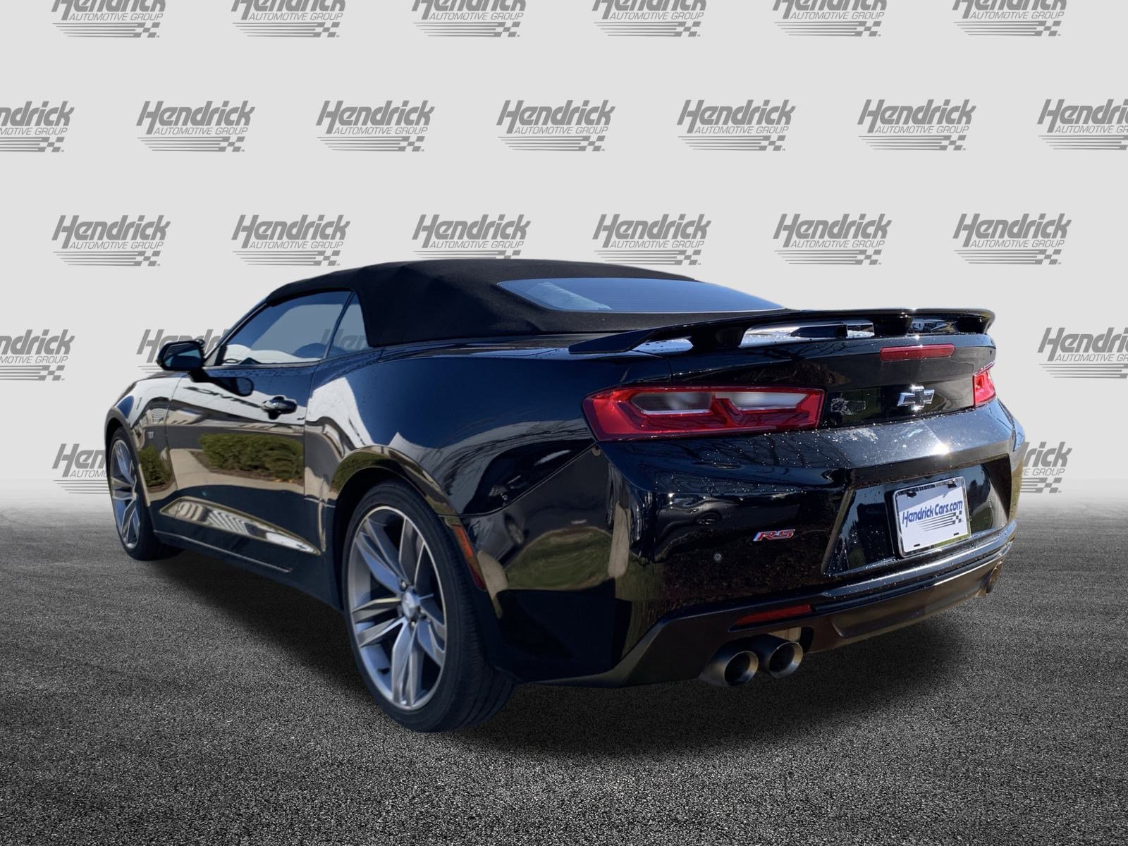 Used 2018 Chevrolet Camaro LT image 8