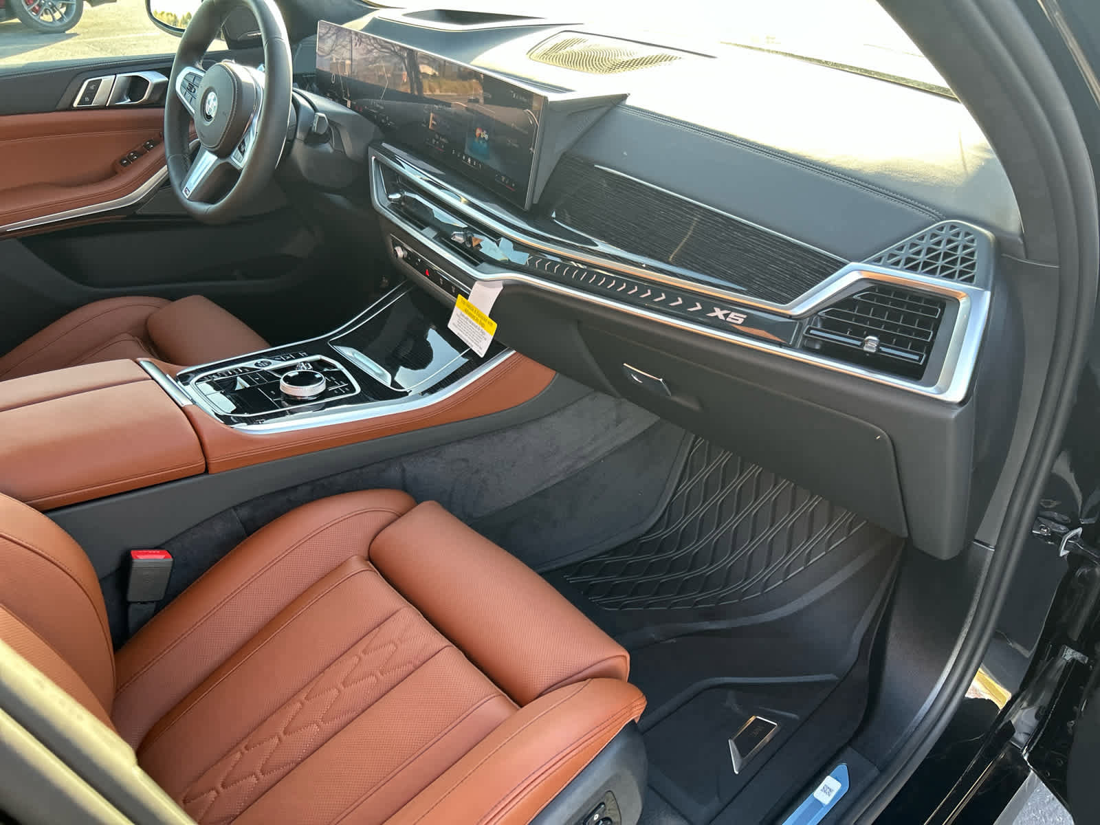 New 2026 BMW X5 xDrive40i w/ Executive Package image 13