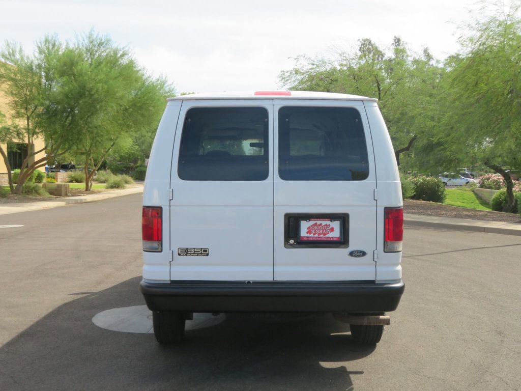 Used 2003 Ford E-350 and Econoline 350 Super Duty Wagon image 12