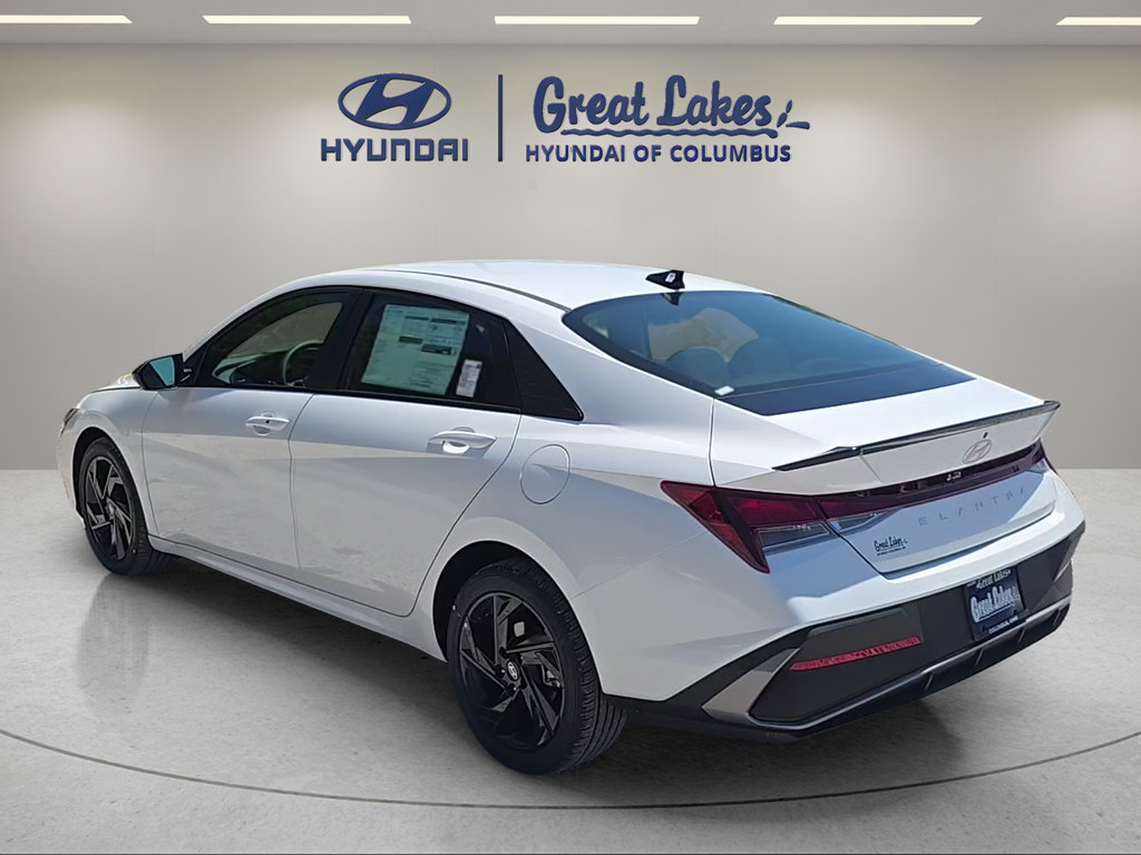 New 2026 Hyundai Elantra Sport FWD image 3