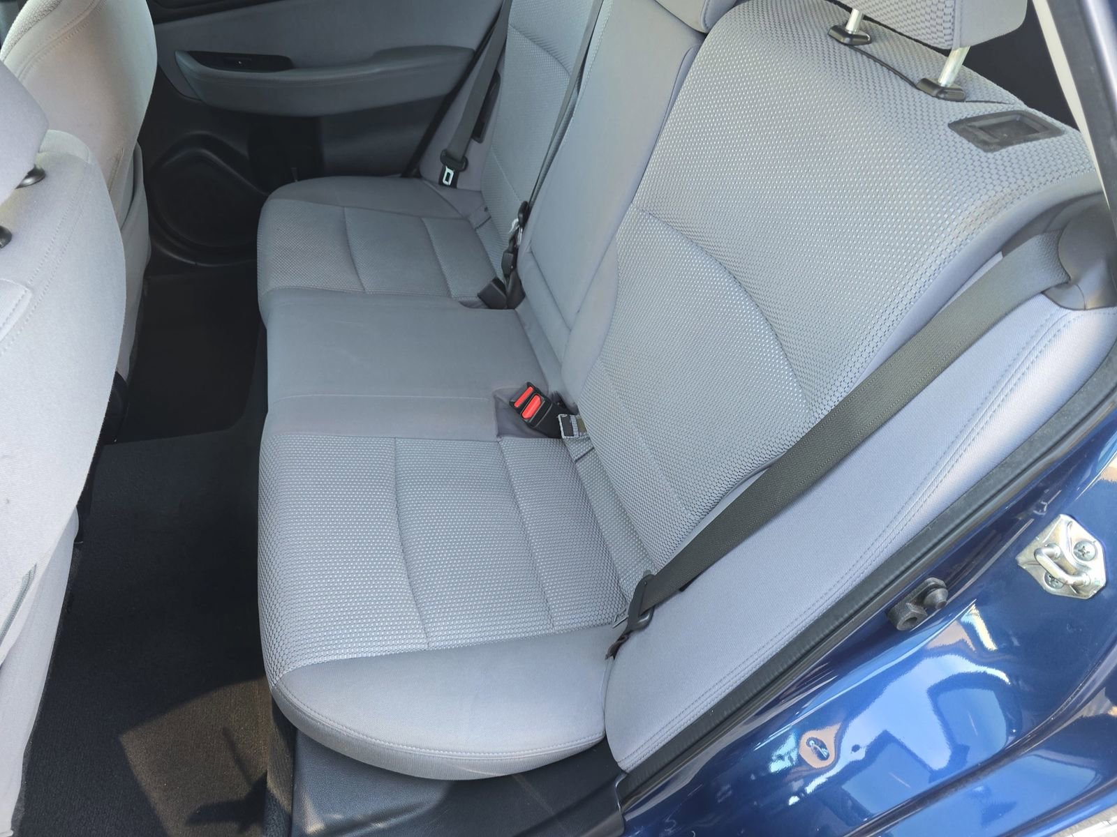 Used 2019 Subaru Outback 2.5i Premium image 16