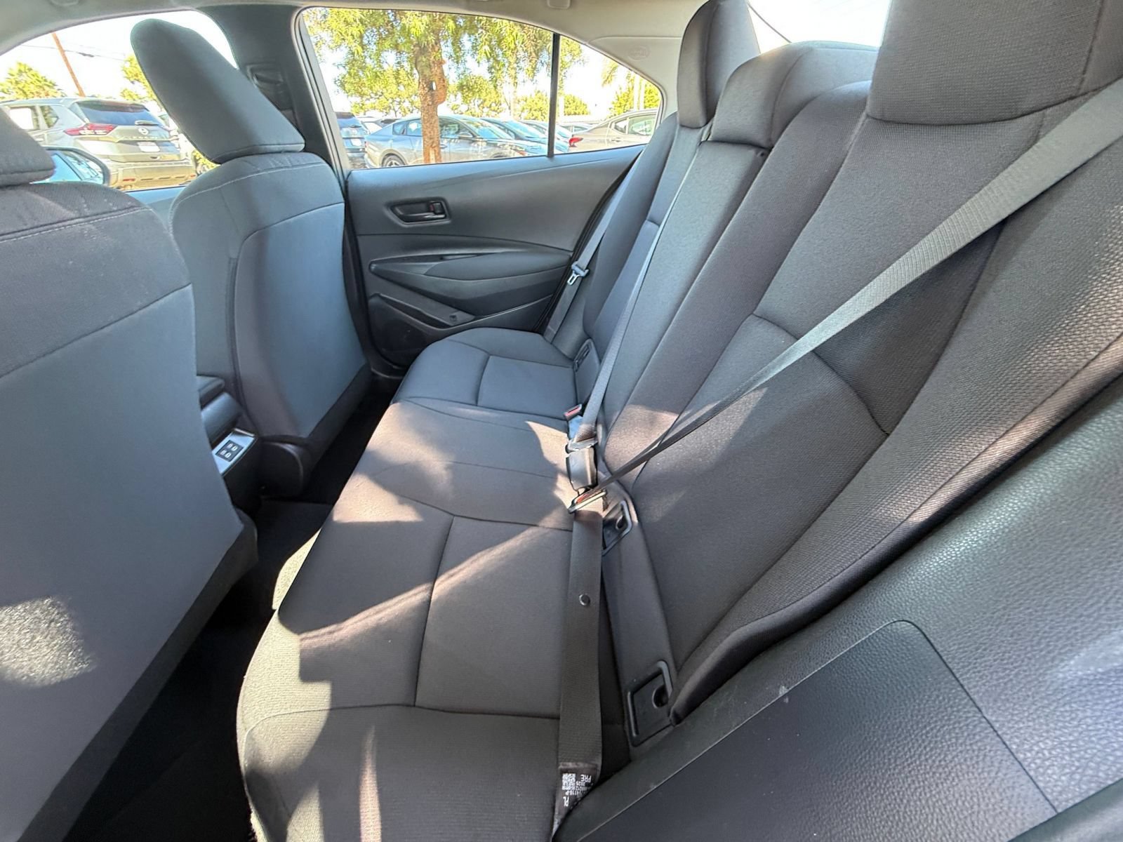 Used 2025 Toyota Corolla LE FWD image 22