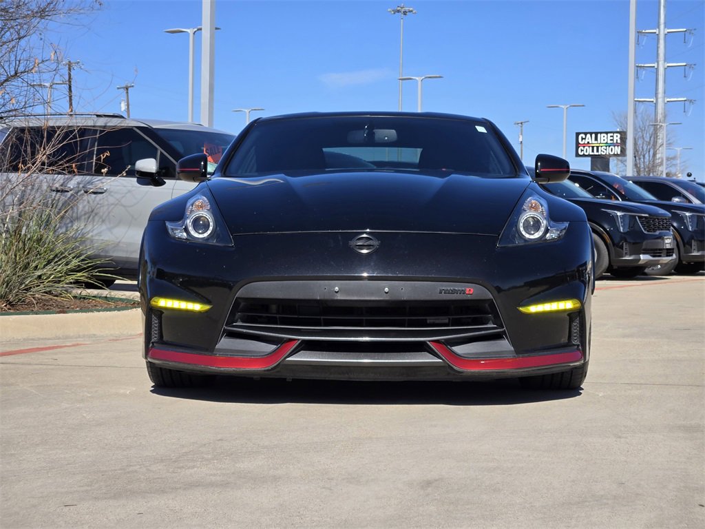 Used 2017 Nissan 370Z NISMO image 11