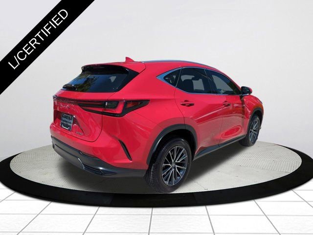 Certified 2025 Lexus NX 250 FWD w/ Towing Package (2000 Lbs) image 4
