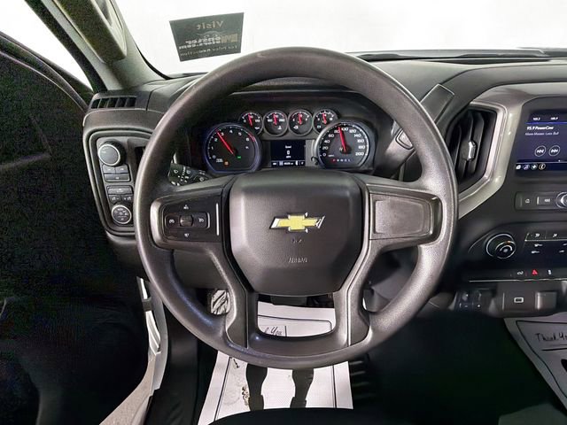 Used 2020 Chevrolet Silverado 2500 Custom w/ Custom Value Package image 11