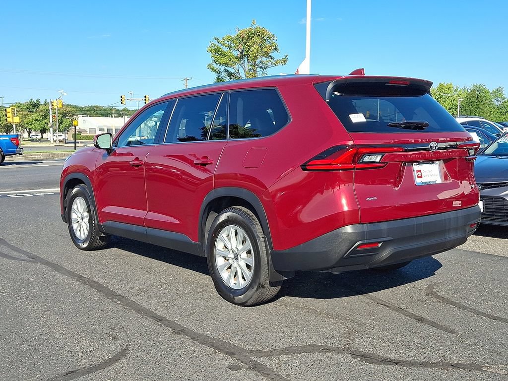Certified 2024 Toyota Grand Highlander AWD image 4