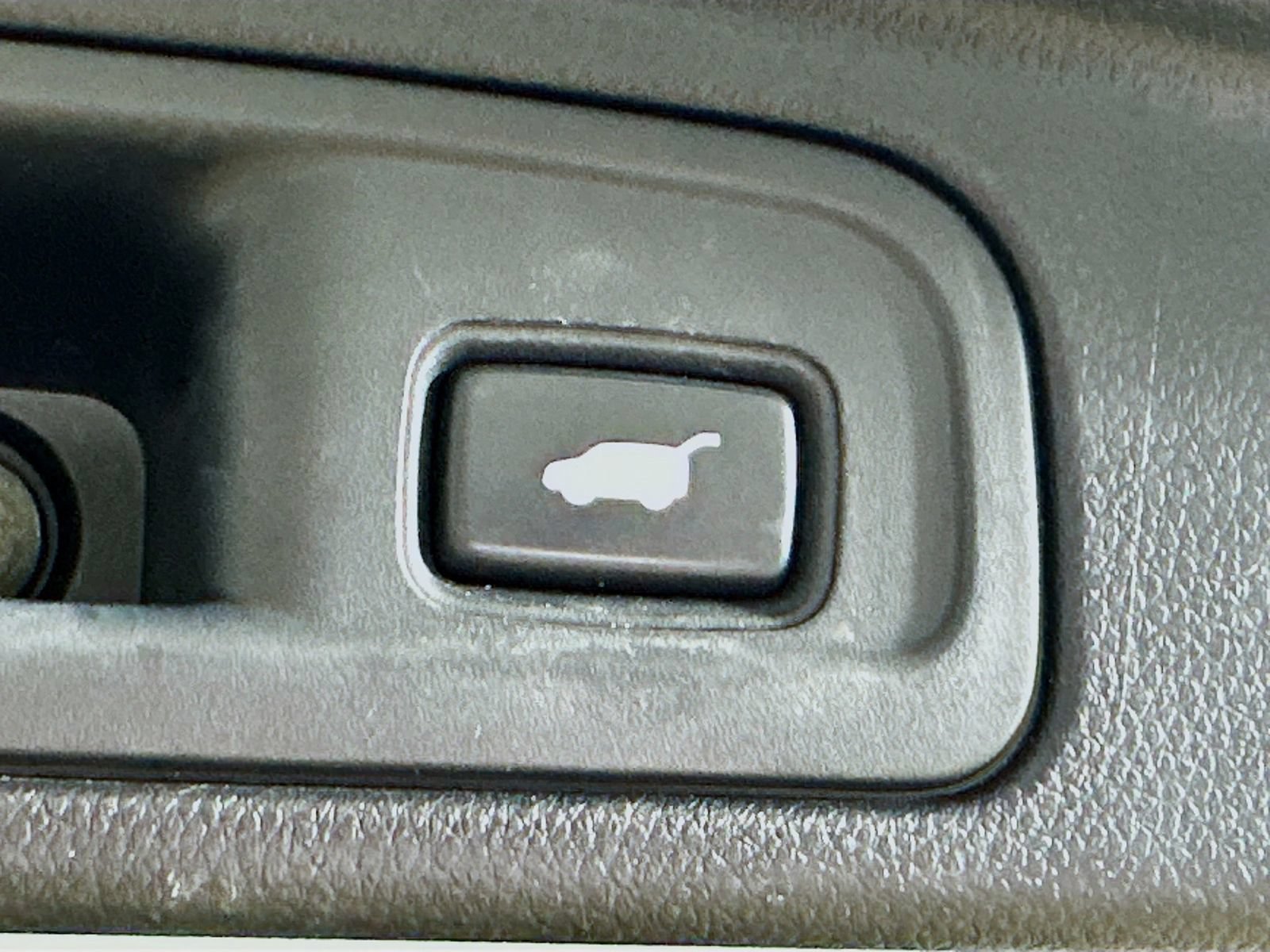 Used 2016 Honda Pilot Elite image 39