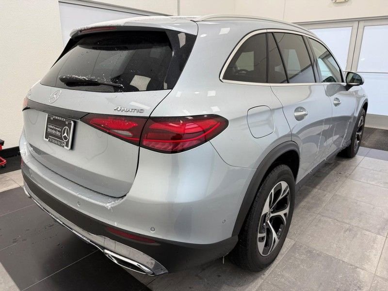 Certified 2025 Mercedes-Benz GLC 350e 4MATIC image 2
