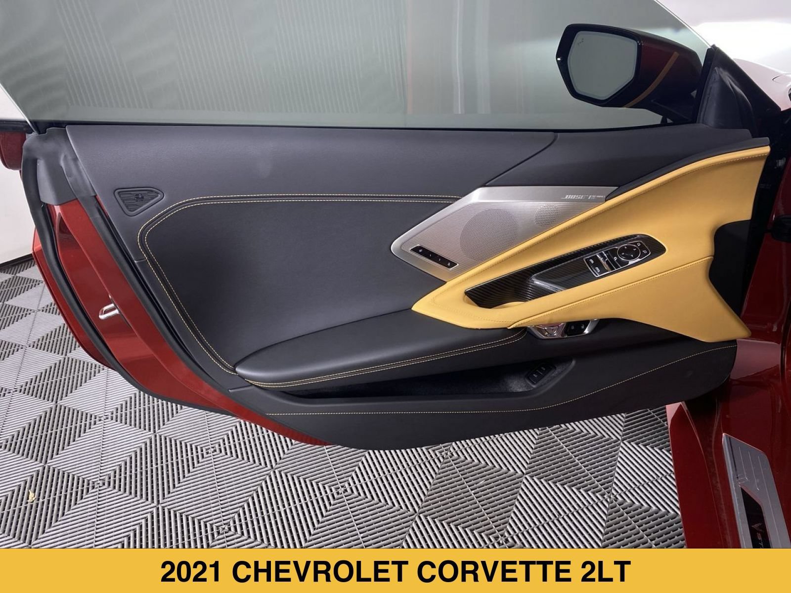 Used 2021 Chevrolet Corvette Stingray Preferred Cpe w/ Z51 Performance Package RWD image 11