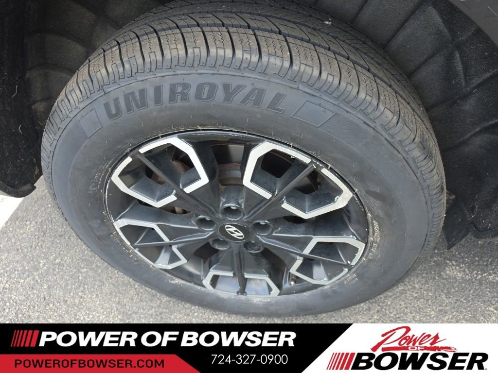 Used 2022 Hyundai Santa Cruz SE AWD/4WD image 12