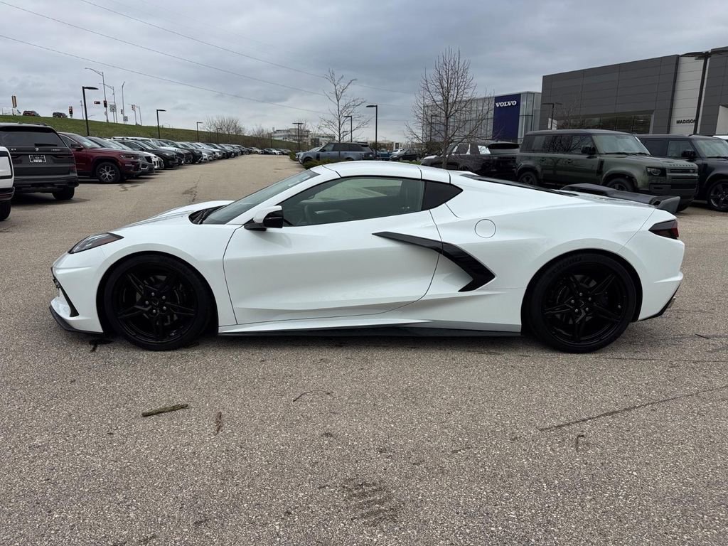Used 2021 Chevrolet Corvette Stingray Preferred Cpe w/ 2LT image 2