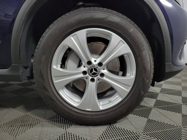 Used 2018 Mercedes-Benz GLC 300 4MATIC image 11