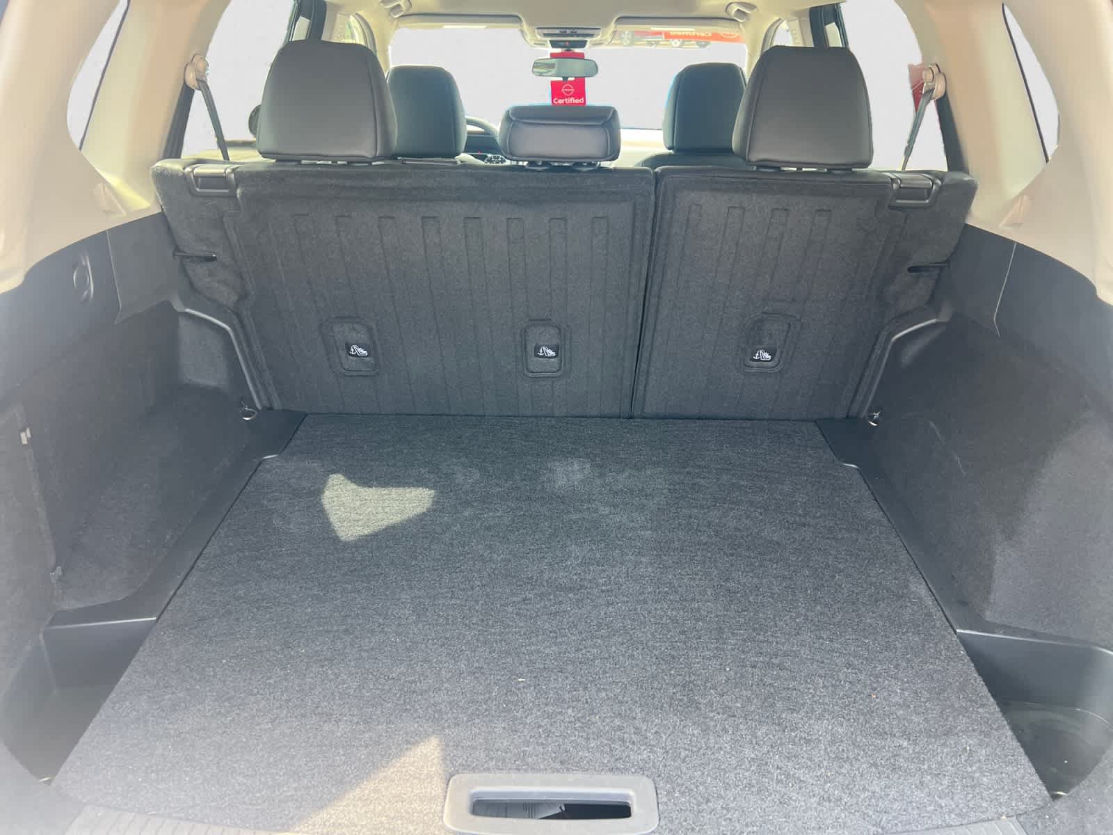 Certified 2021 Nissan Rogue SV w/ Premium Package FWD image 5