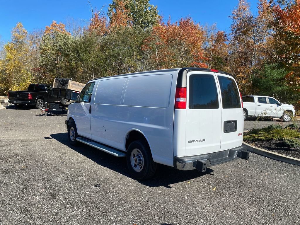 Used 2024 GMC Savana 2500 w/ Driver Convenience Package RWD image 8