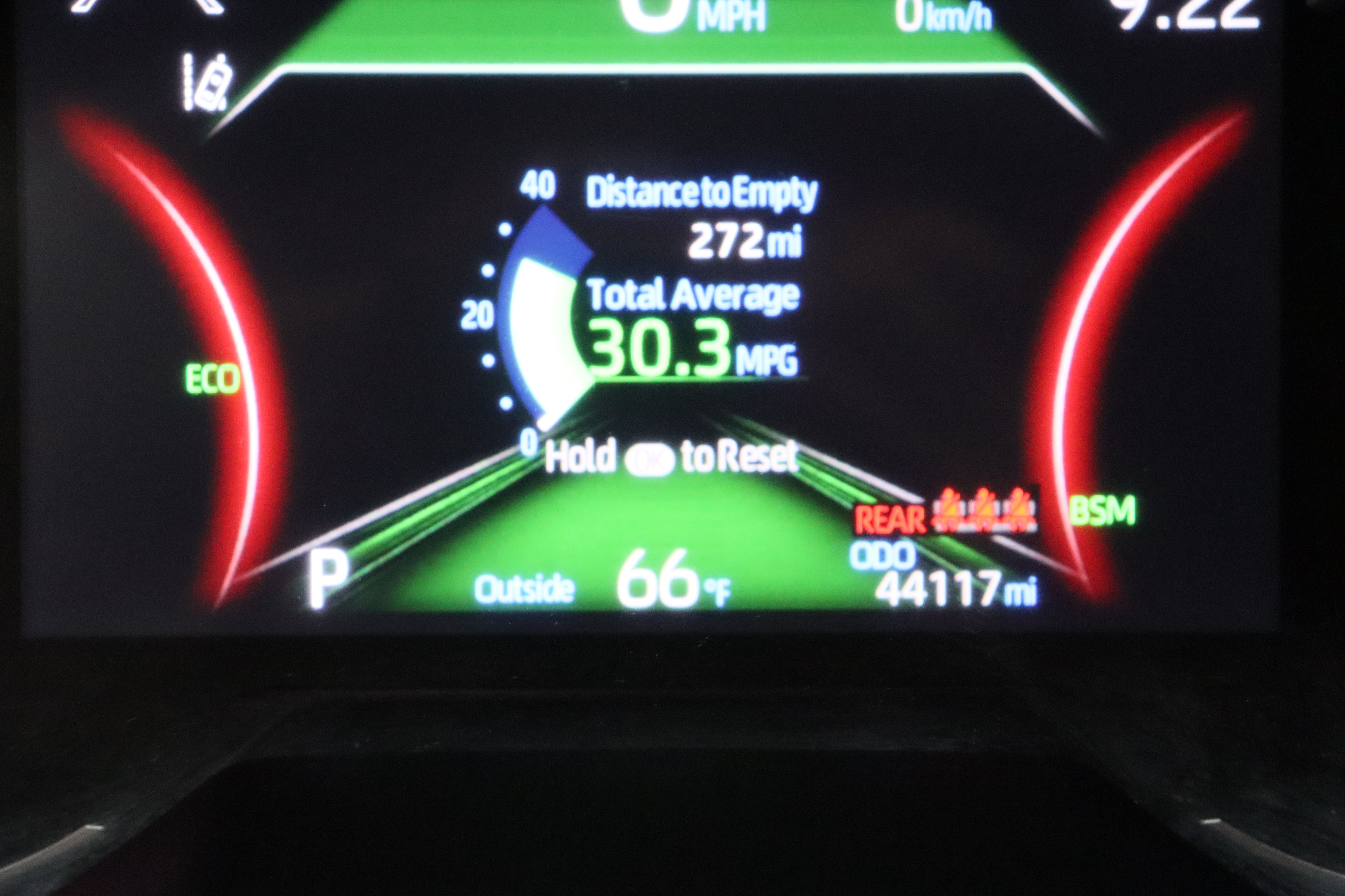 Used 2025 Toyota RAV4 XLE FWD image 40