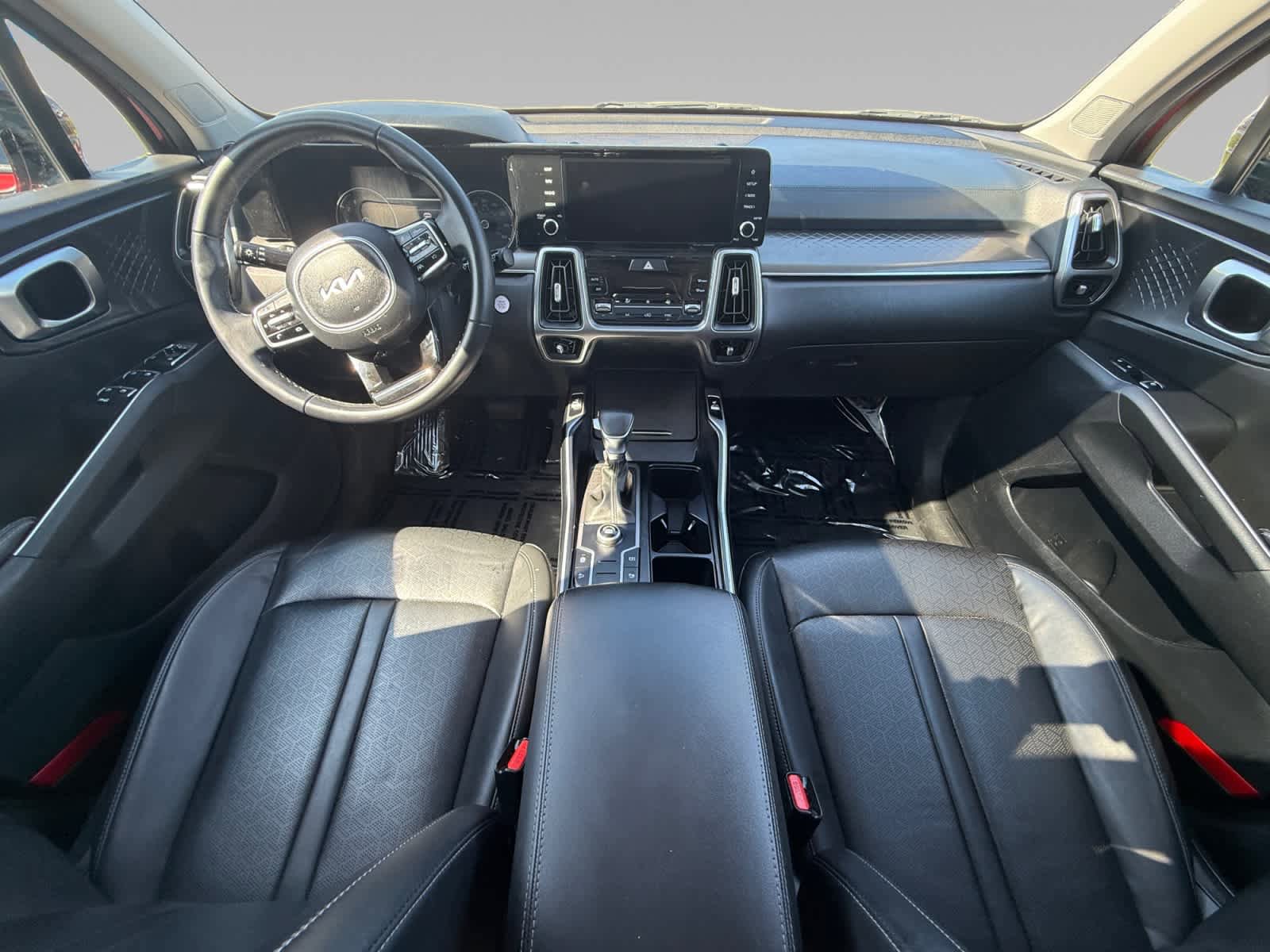 Used 2023 Kia Sorento S w/ Panoramic Sunroof Package image 10