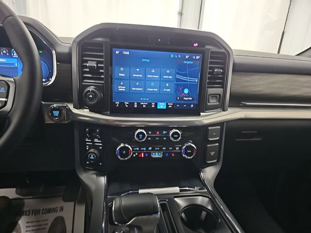 Used 2025 Ford F150 Lariat w/ Equipment Group 501A Mid image 17