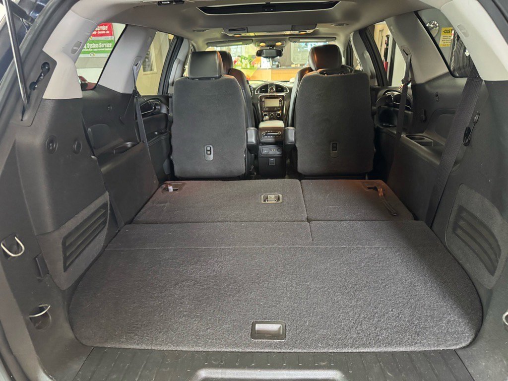 Used 2015 Buick Enclave Premium w/ Experience Buick Package image 9