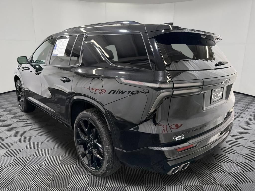 Used 2024 Chevrolet Traverse RS w/ LPO, Floor Liner Package AWD/4WD image 5