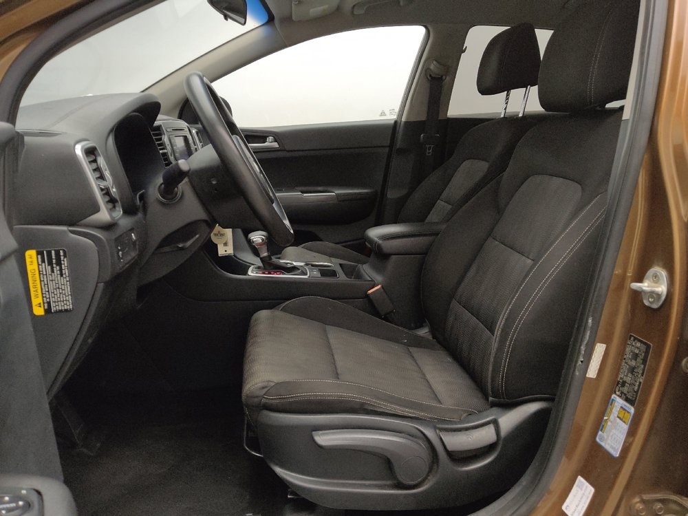 Used 2017 Kia Sportage LX image 17