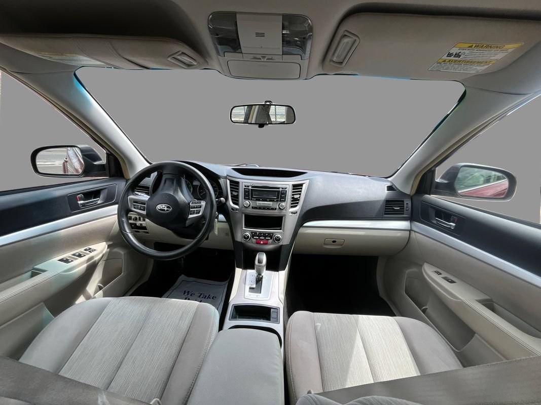 Used 2013 Subaru Outback 2.5i AWD/4WD image 9