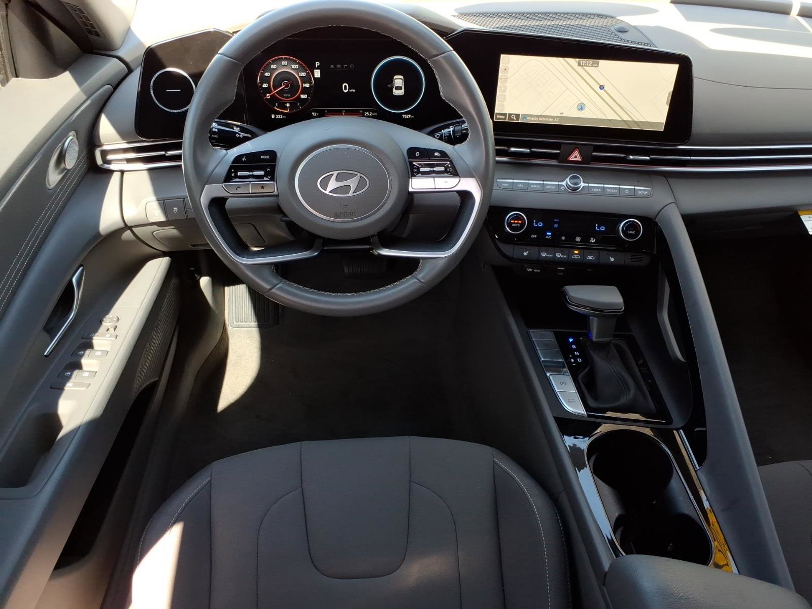 Certified 2025 Hyundai Elantra SEL image 16