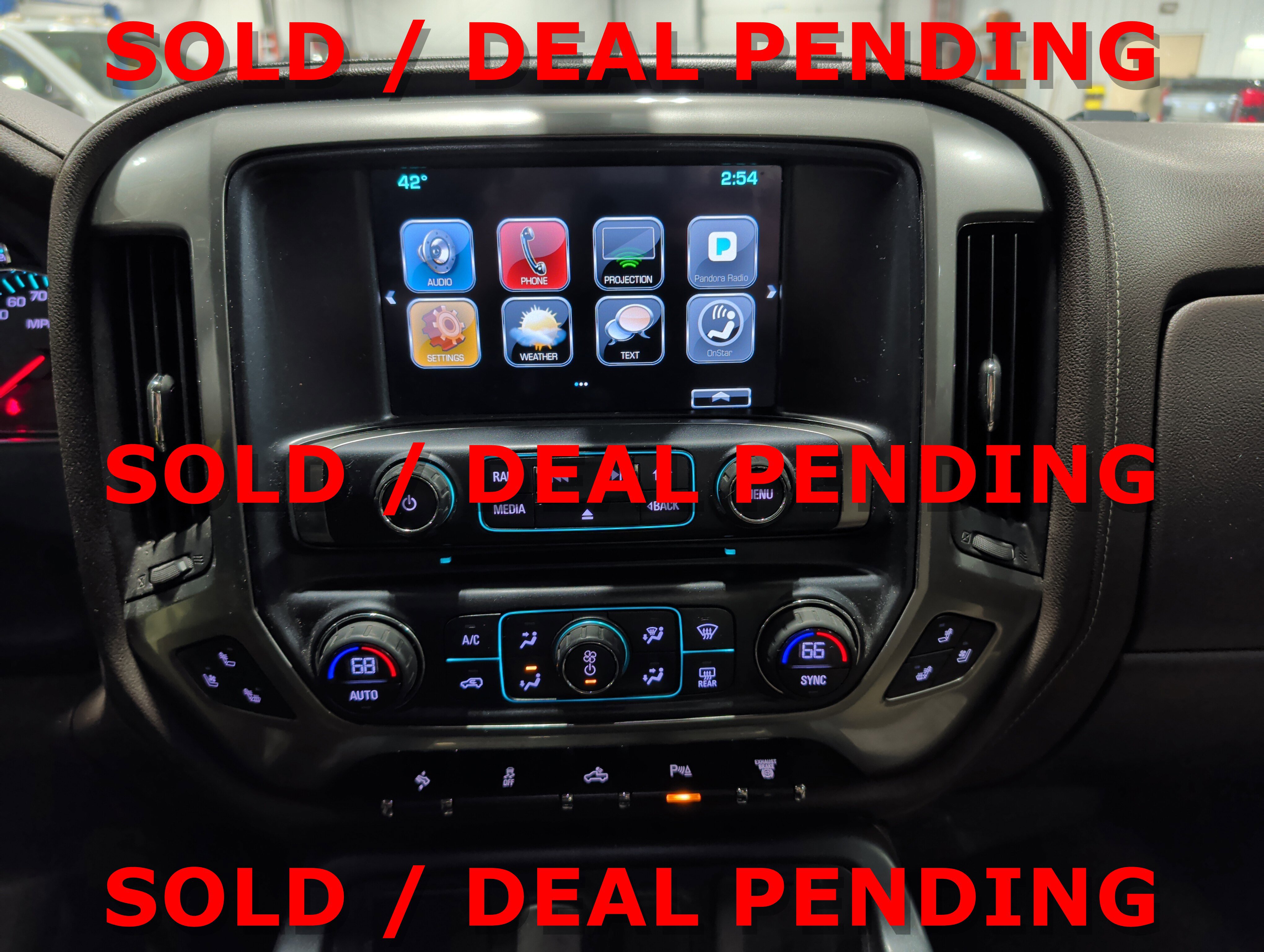 Used 2018 Chevrolet Silverado 2500 LTZ w/ Duramax Plus Package image 10