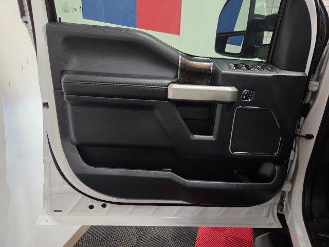 Used 2022 Ford F250 Lariat w/ Lariat Ultimate Package image 32