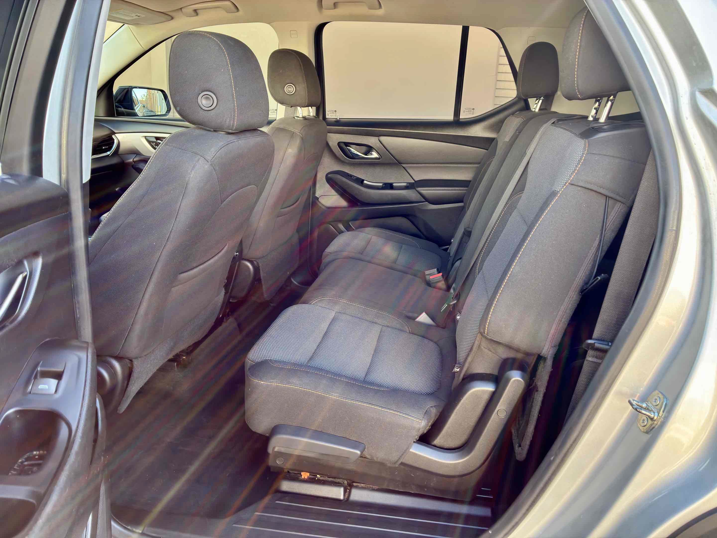 Used 2019 Chevrolet Traverse LS FWD image 48