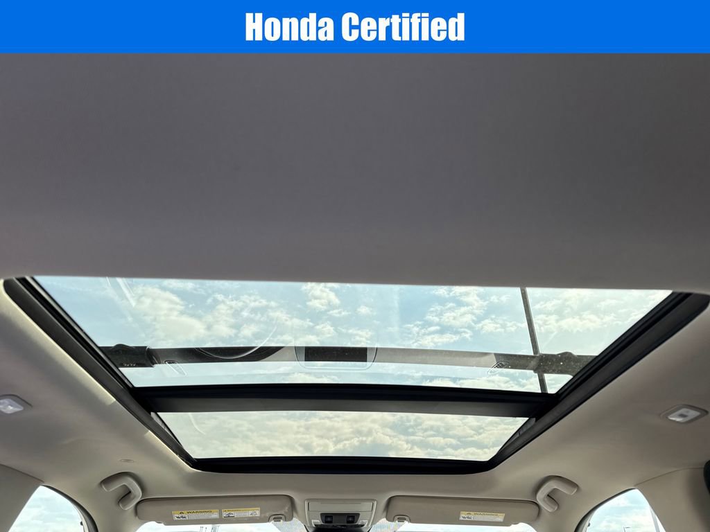 Certified 2025 Honda Pilot Elite image 14