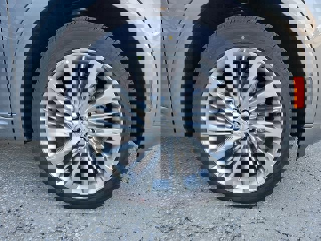 New 2026 Buick Envision Avenir image 6