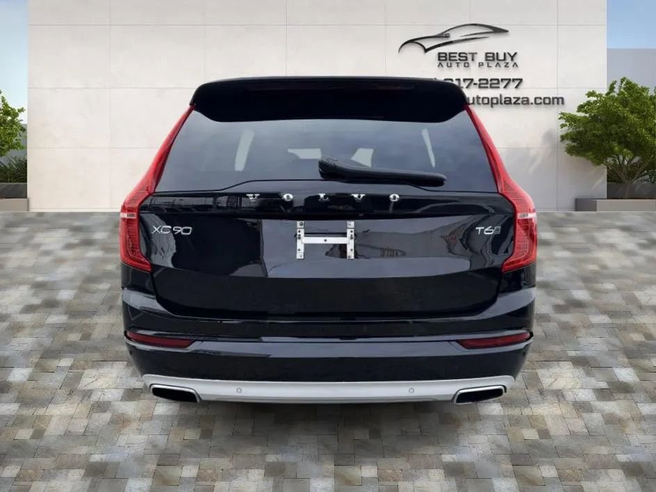 Used 2017 Volvo XC90 T6 Momentum w/ Vision Package image 5