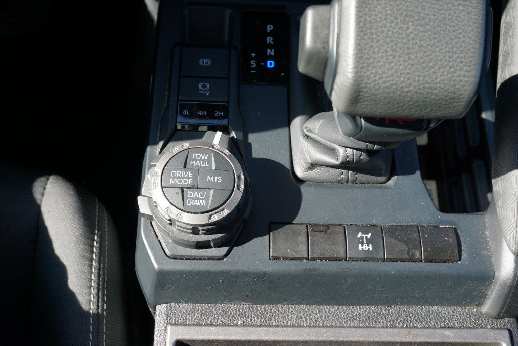 Used 2025 Toyota Tacoma TRD Off-Road AWD/4WD image 22