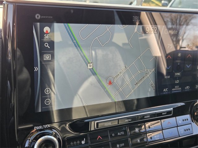 Used 2022 Toyota Highlander Limited image 29