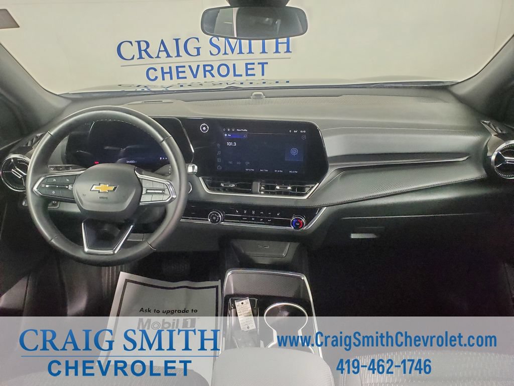 Used 2025 Chevrolet Equinox LT FWD image 15