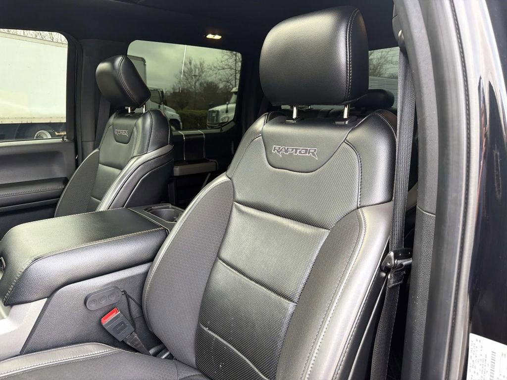 Used 2019 Ford F150 Raptor w/ Equipment Group 802A Luxury image 25