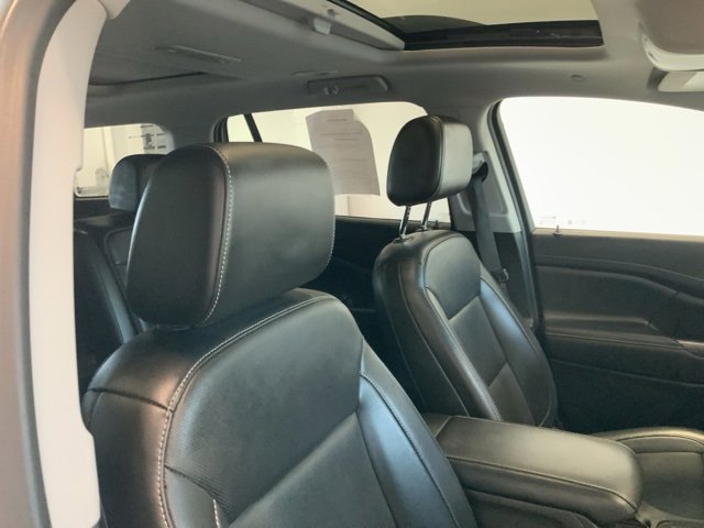 Used 2023 GMC Acadia SLT w/ Technology Package image 41