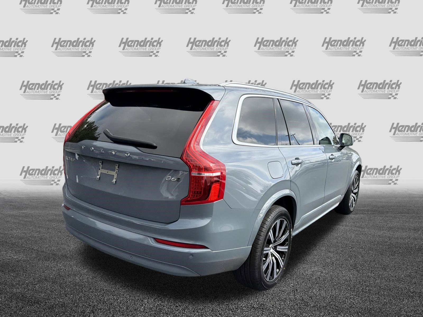 Certified 2023 Volvo XC90 B6 Core image 10