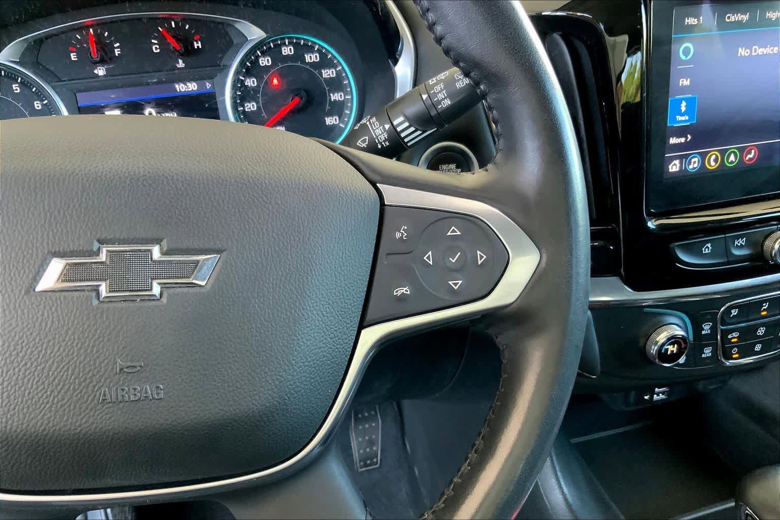 Used 2021 Chevrolet Traverse RS image 25