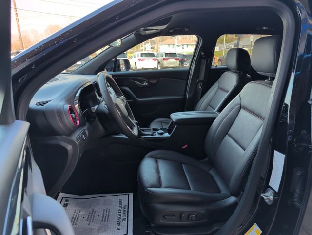 Certified 2025 Chevrolet Blazer RS FWD image 12
