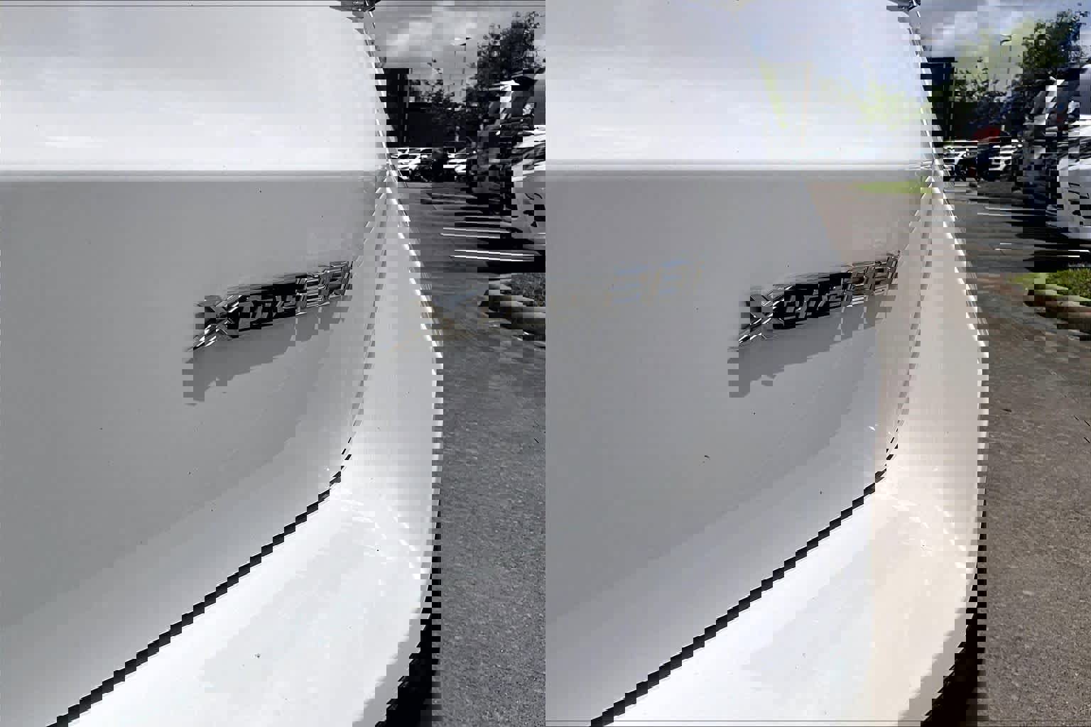 Used 2025 BMW X1 xDrive28i image 9