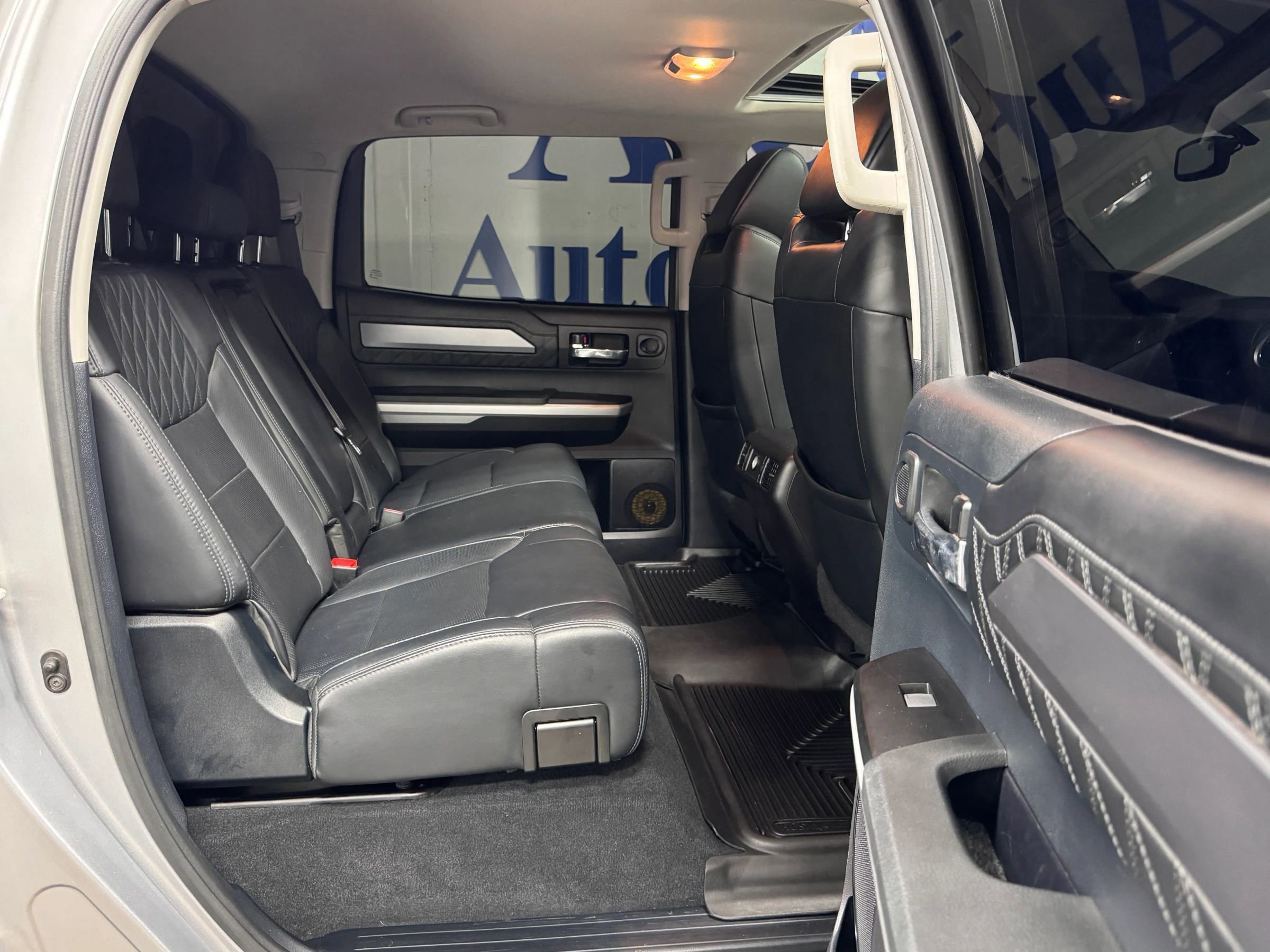 Used 2014 Toyota Tundra Platinum image 16