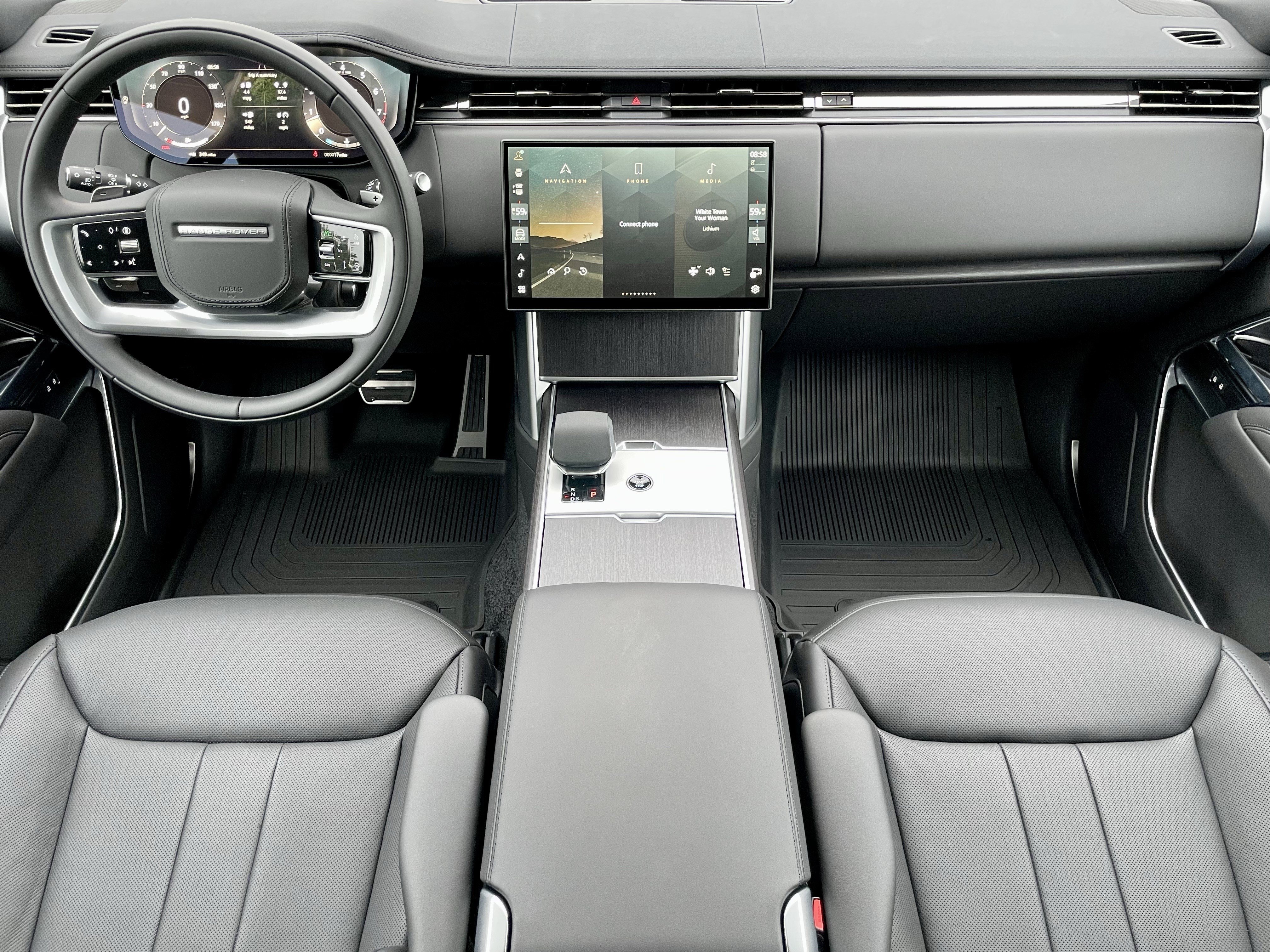 New 2026 Land Rover Range Rover SE AWD/4WD image 16