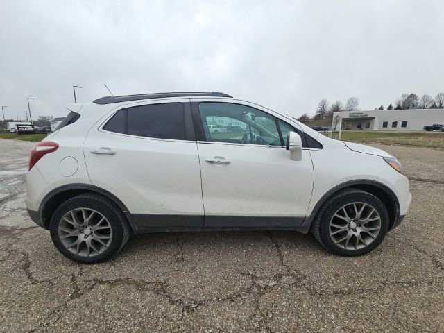 Used 2018 Buick Encore Sport Touring image 2