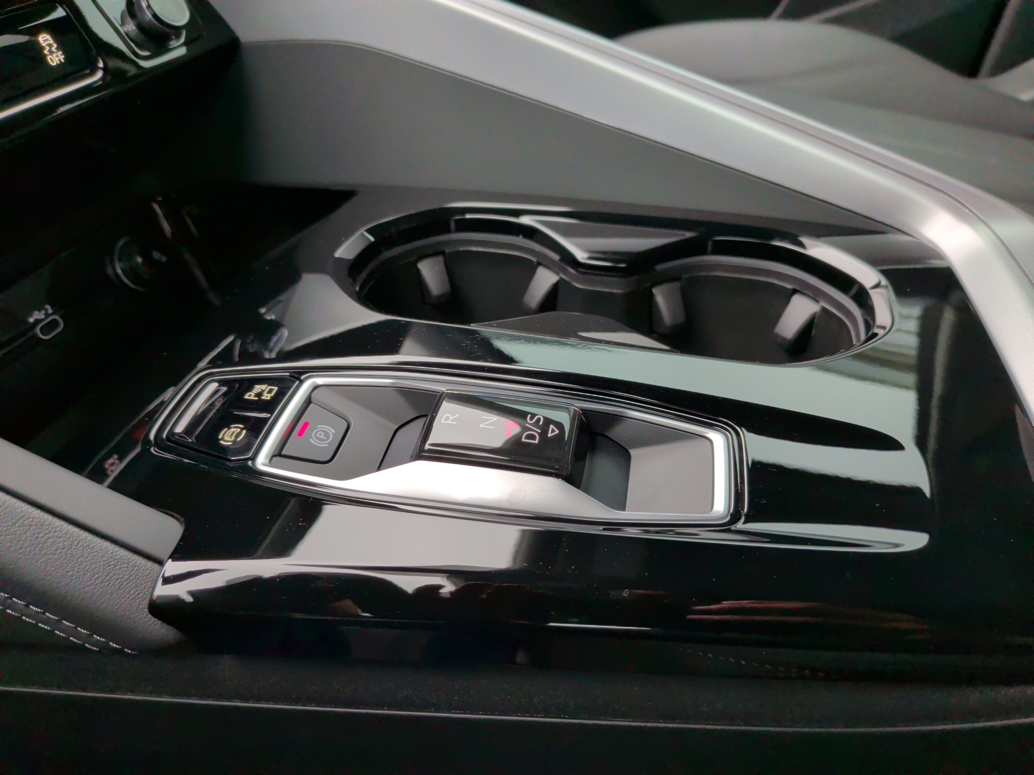 Used 2025 Audi Q5 Premium Plus image 29