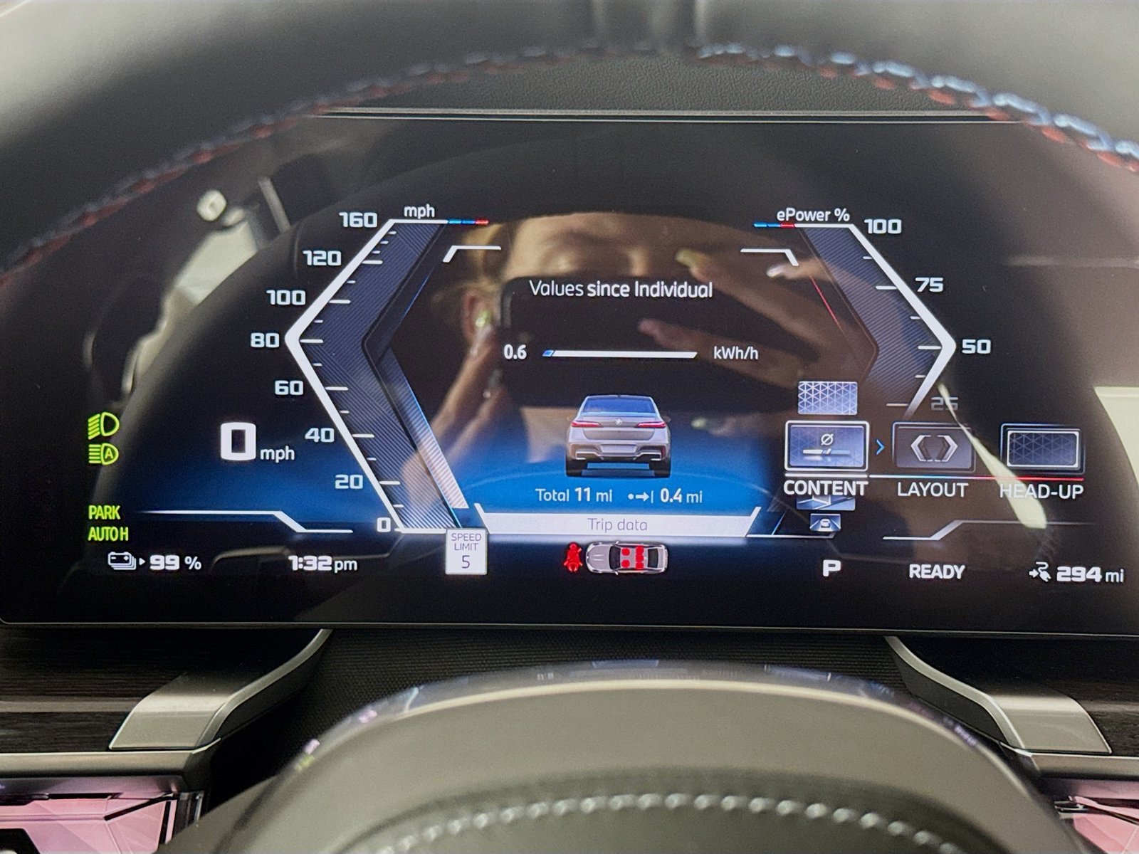 New 2026 BMW i7 M70 w/ Executive Package AWD/4WD image 12