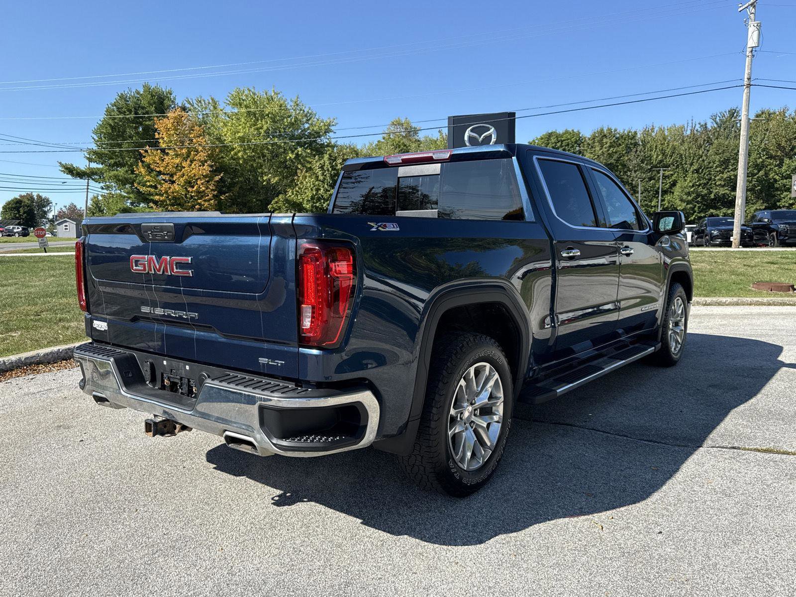 Used 2021 GMC Sierra 1500 SLT w/ SLT Premium Package image 8
