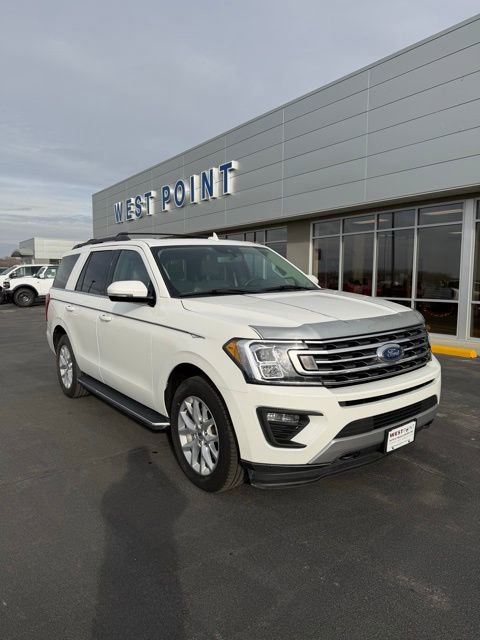 Used 2021 Ford Expedition XLT image 2