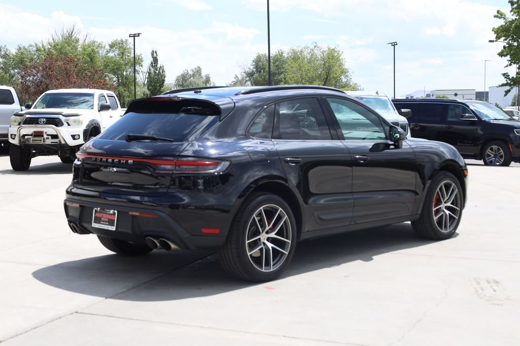 Used 2022 Porsche Macan S w/ Premium Package Plus AWD/4WD image 6